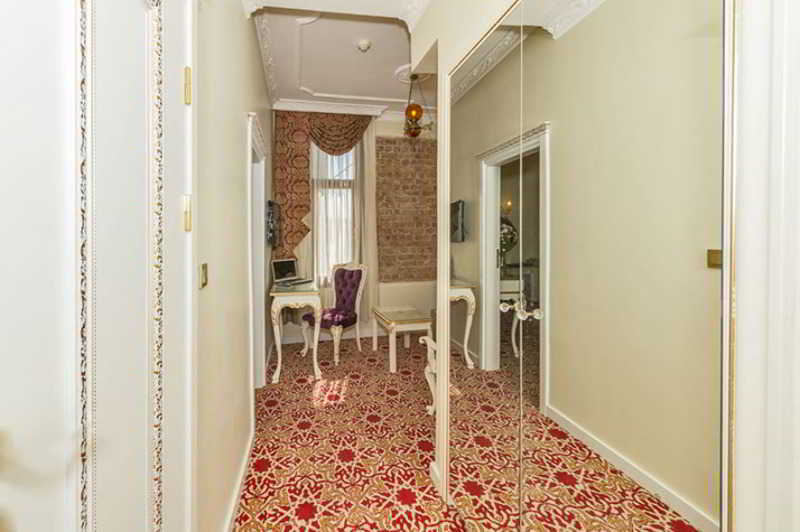 By Murat Crown Hotel Taksim Estambul Exterior foto