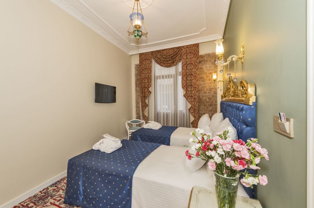 By Murat Crown Hotel Taksim Estambul Exterior foto