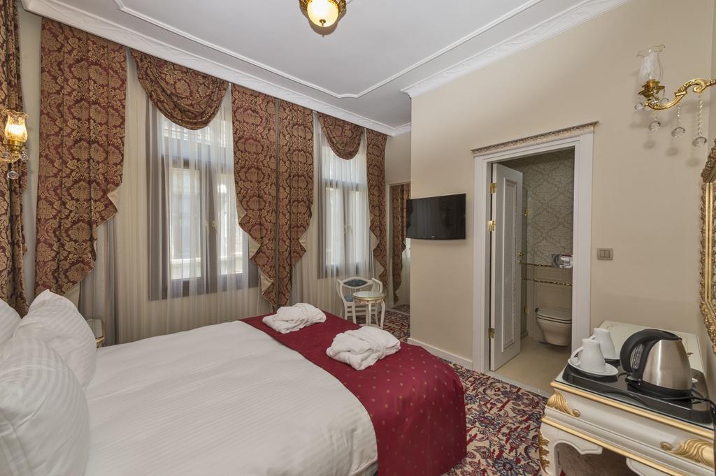 By Murat Crown Hotel Taksim Estambul Exterior foto