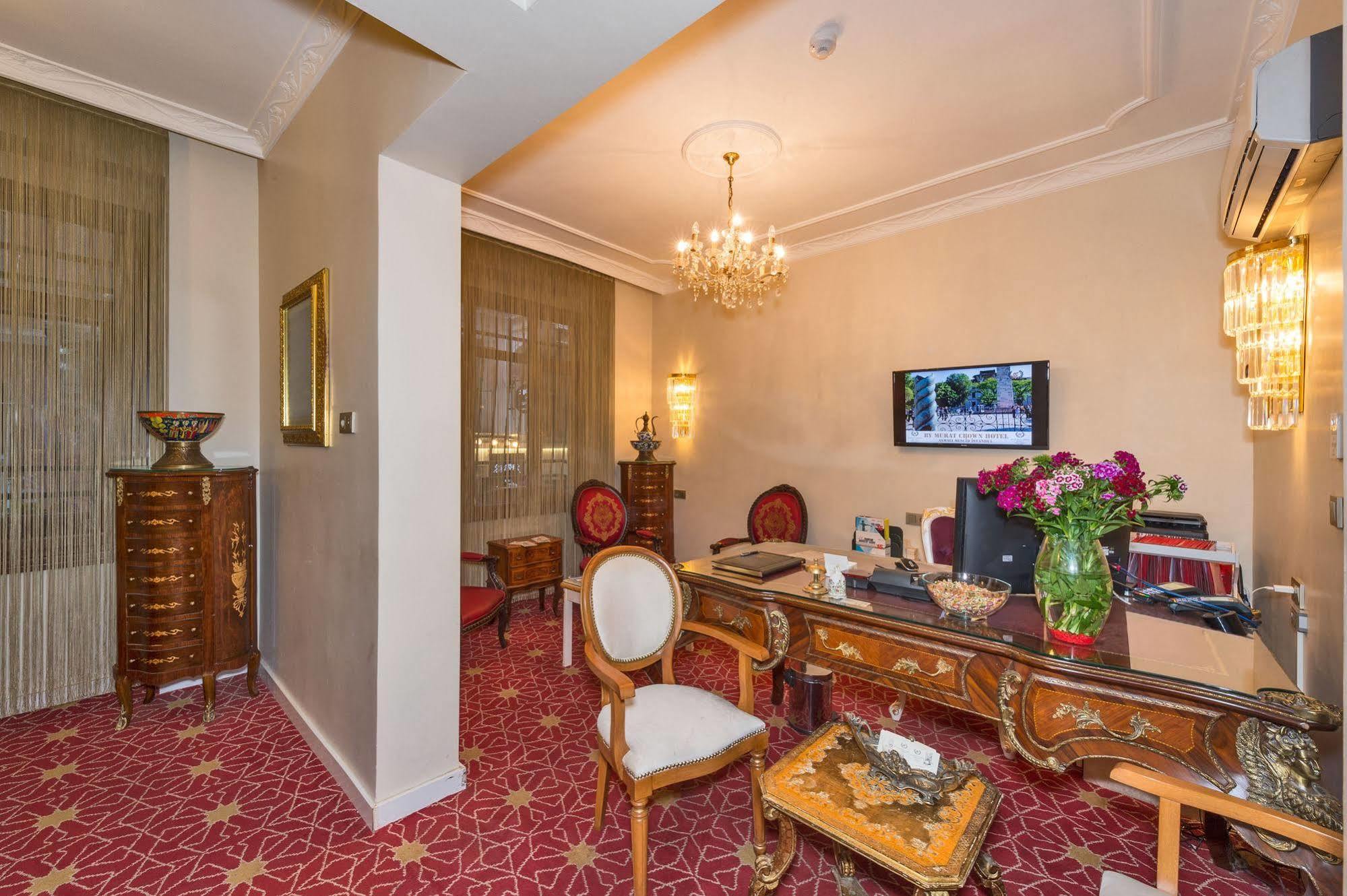 By Murat Crown Hotel Taksim Estambul Exterior foto